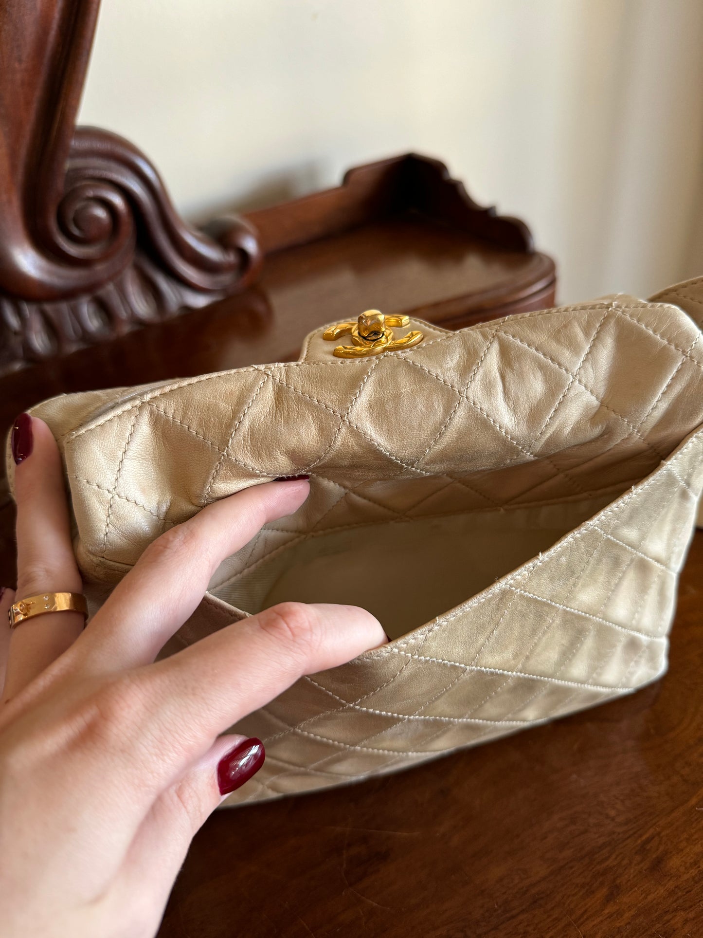 CHANEL MATELASSE CROSSBODY BAG