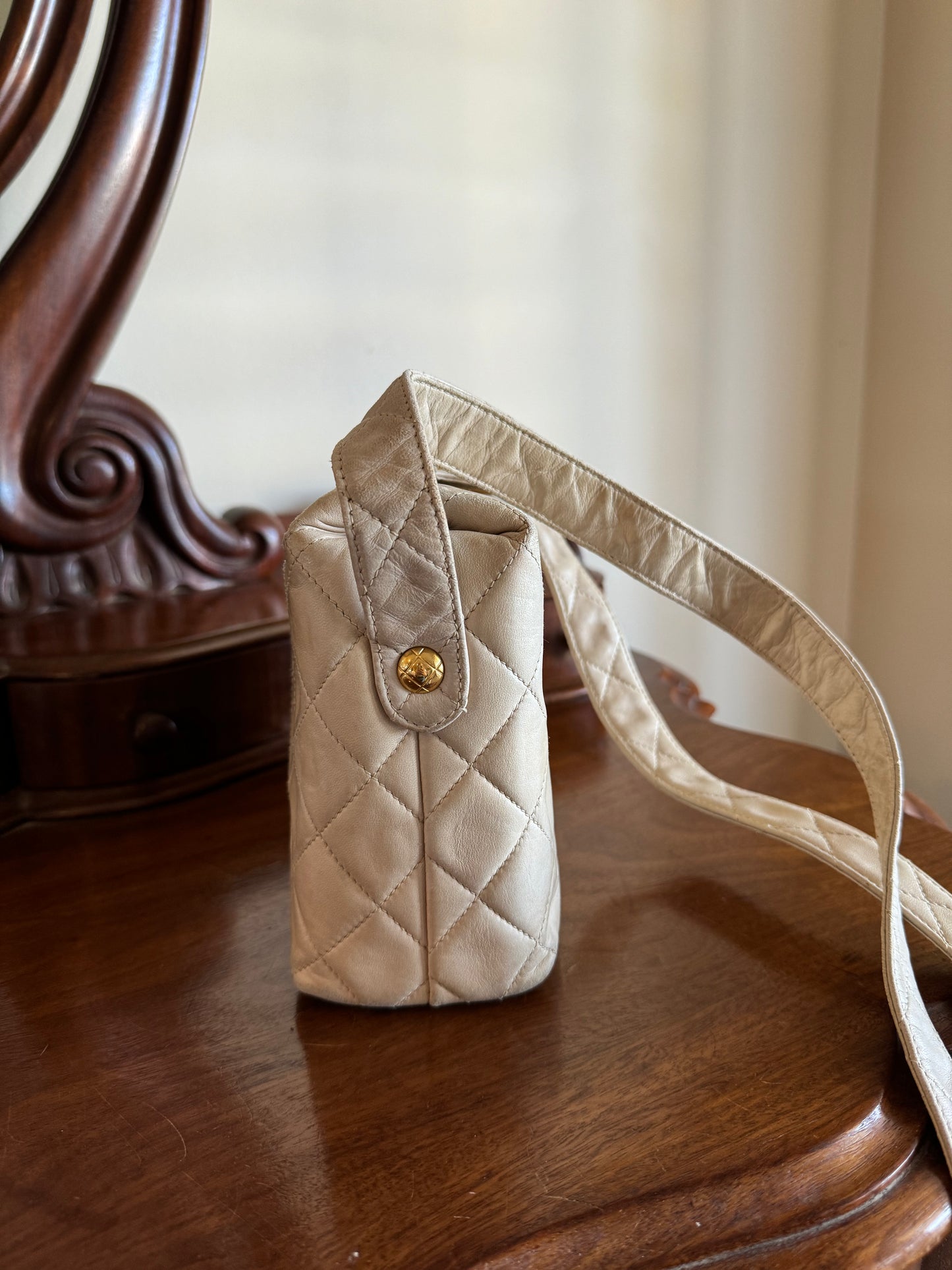 CHANEL MATELASSE CROSSBODY BAG