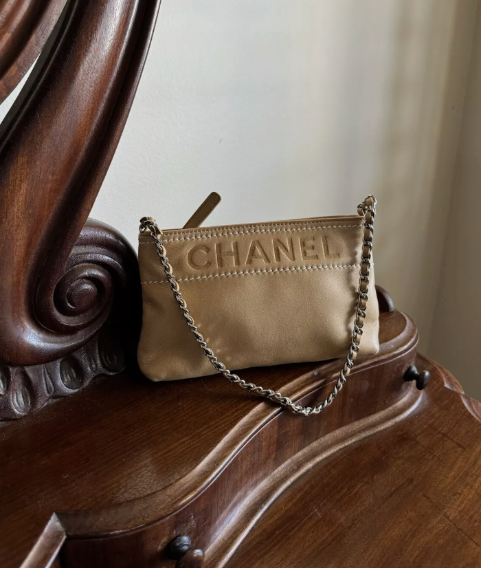 CHANEL LAX POCHETTE