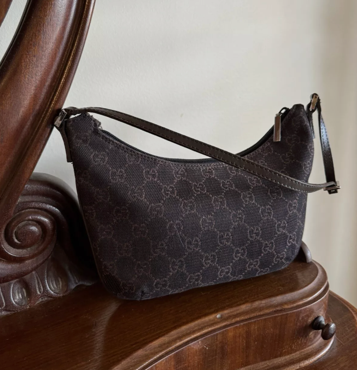 GUCCI MONOGRAM POCHETTE