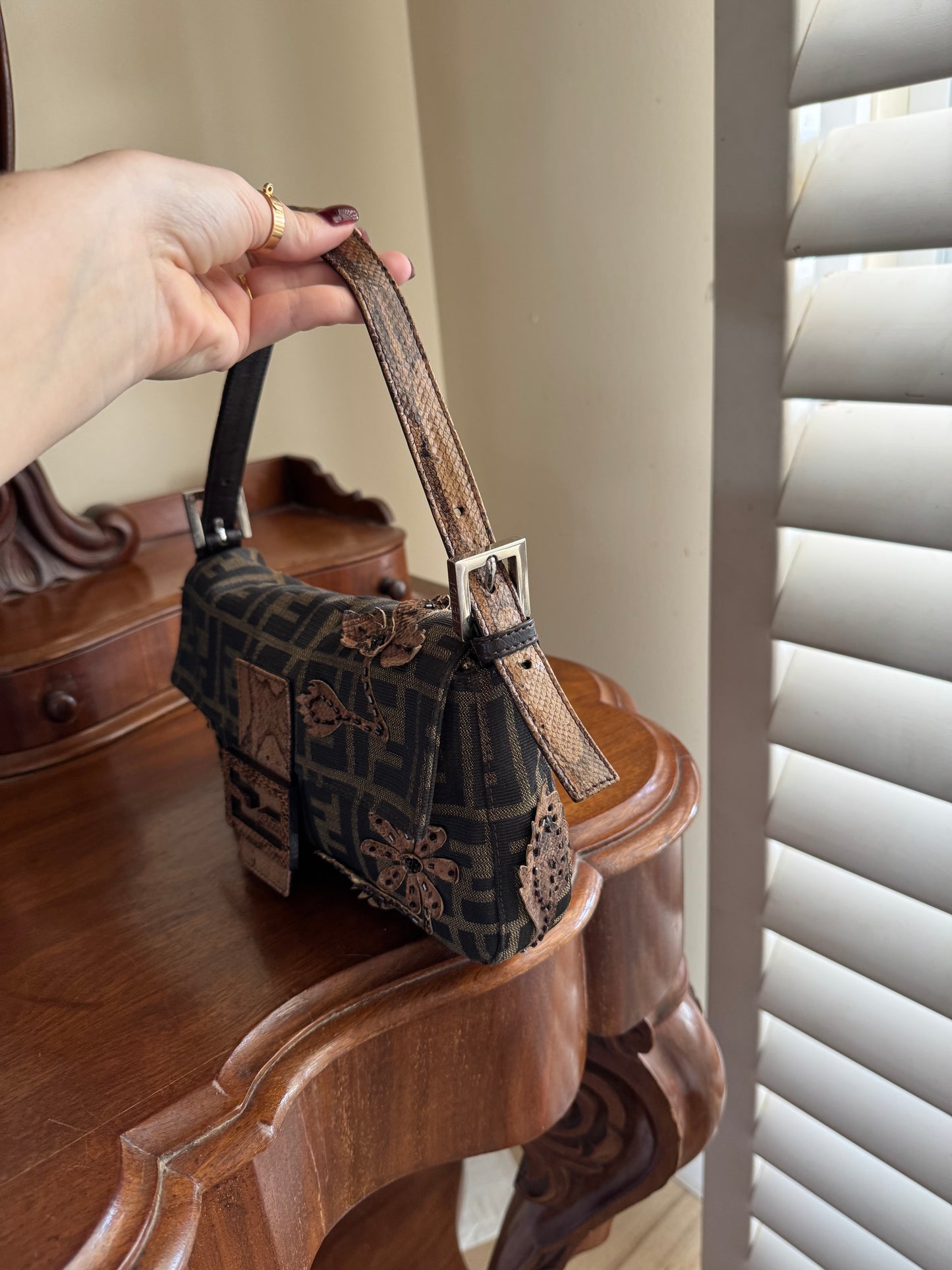 FENDI BAGUETTE