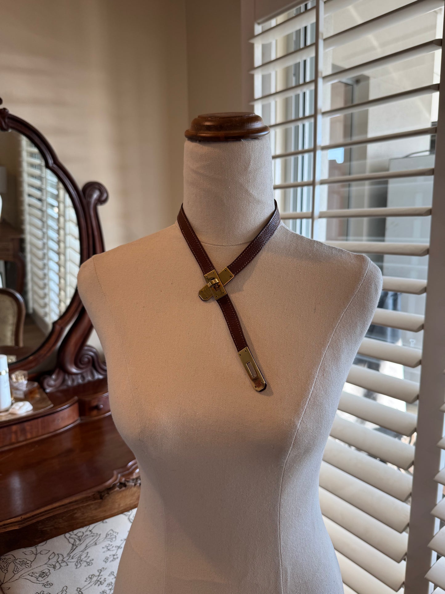 HERMES KELLY NECKLACE