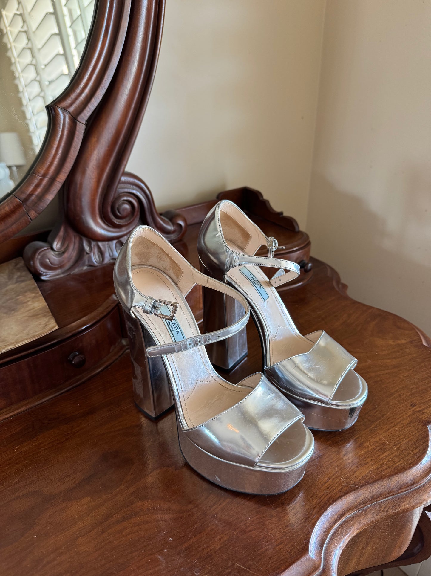 PRADA PLATFORM PUMPS SIZE 38