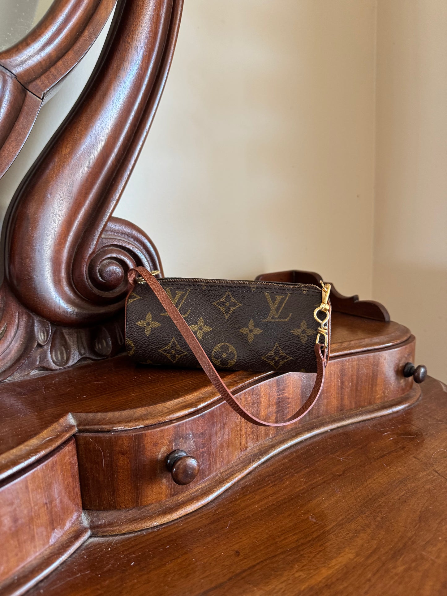 LOUIS VUITTON PAPILLON MINI POUCH