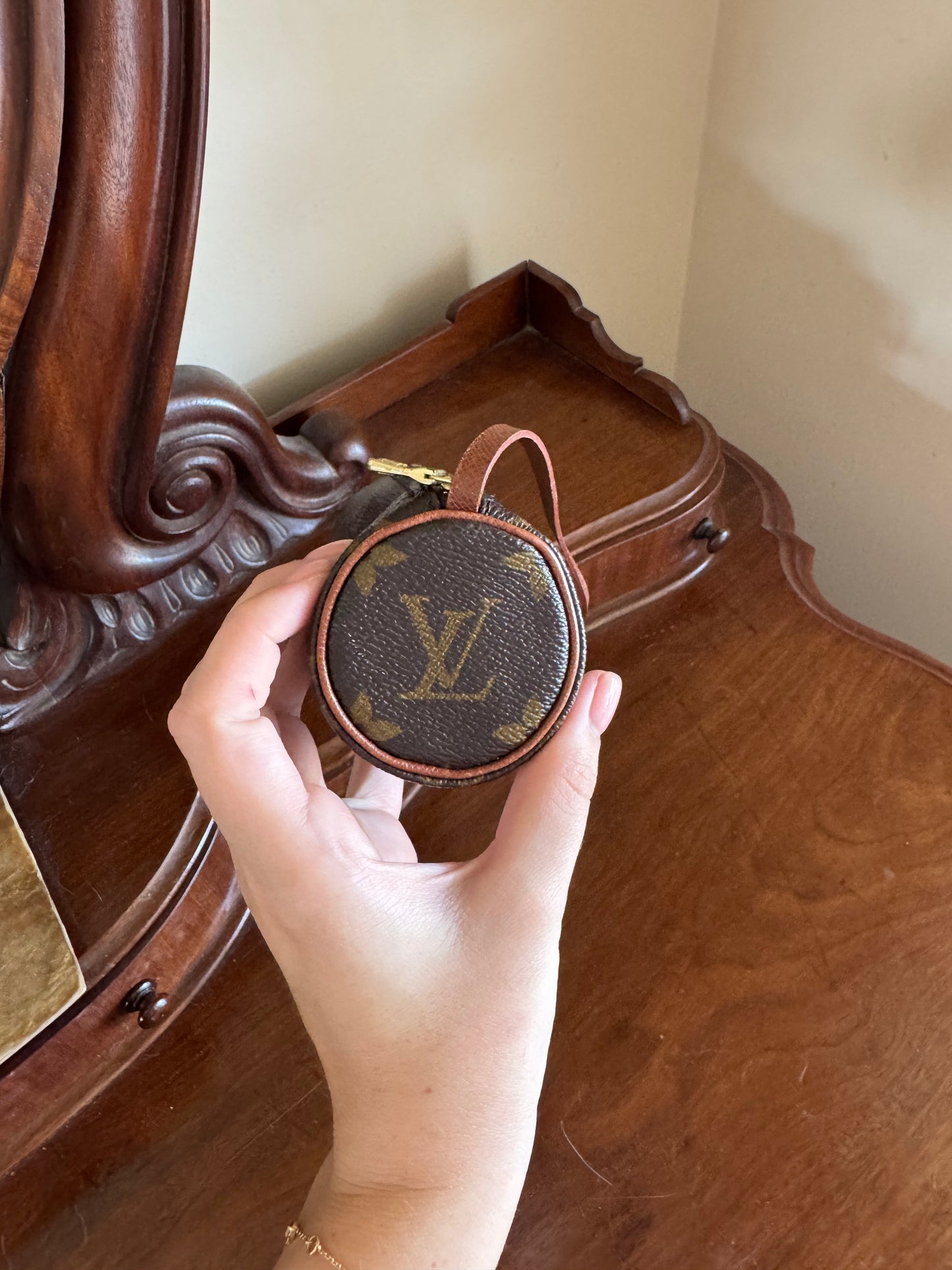 LOUIS VUITTON PAPILLON MINI POUCH