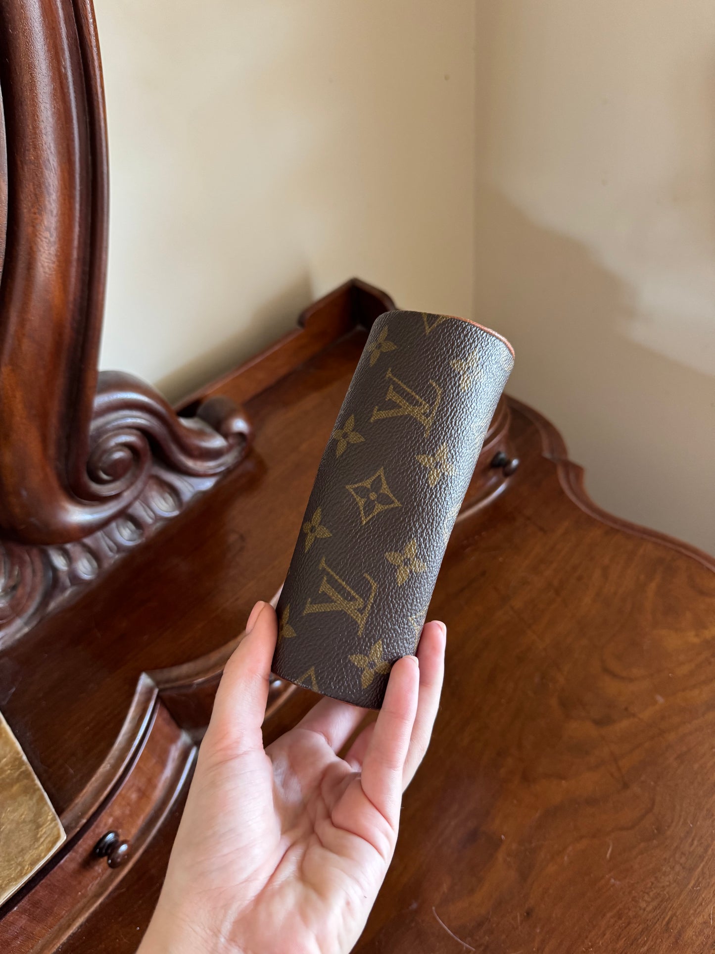 LOUIS VUITTON PAPILLON MINI POUCH