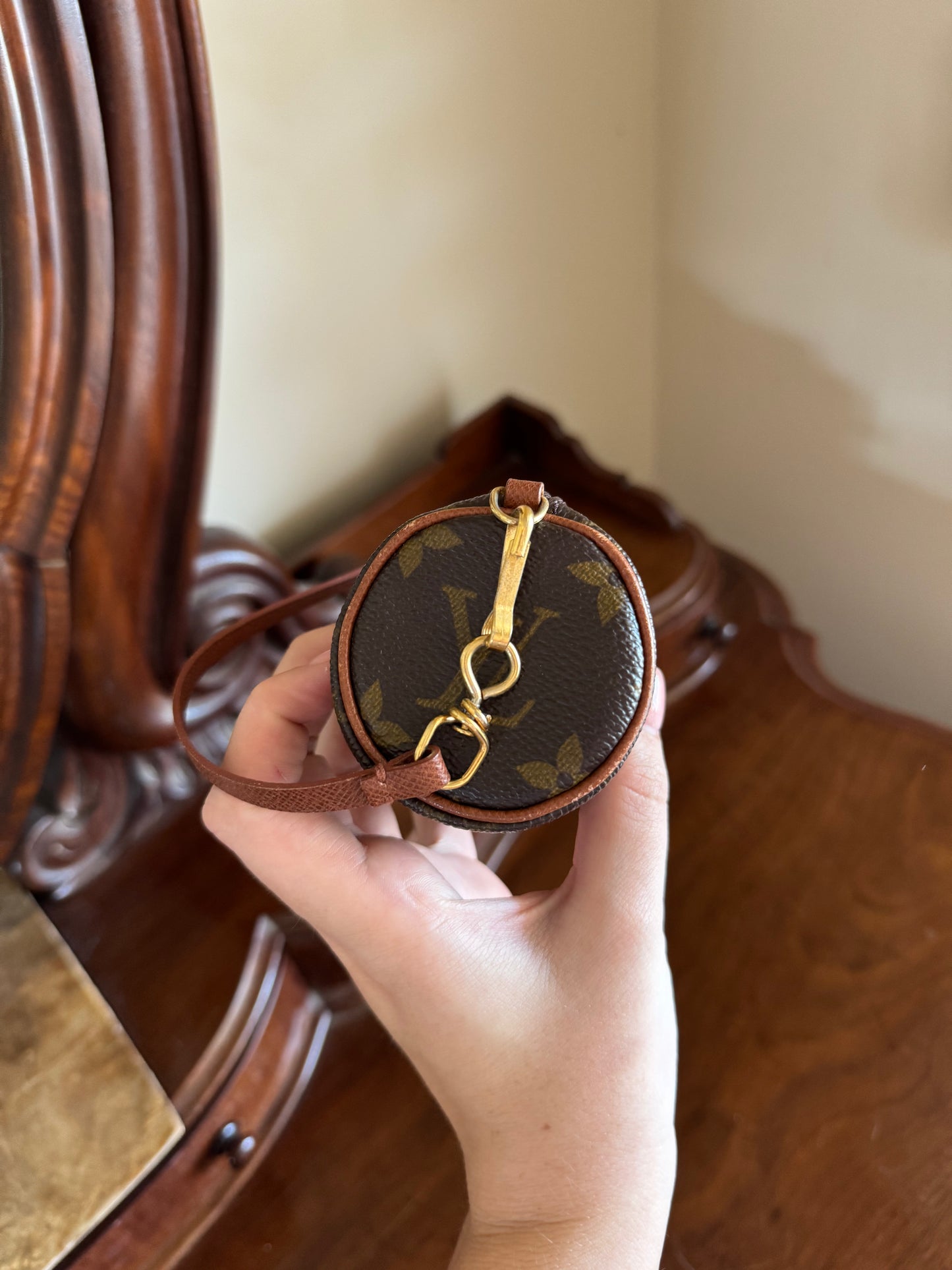 LOUIS VUITTON PAPILLON MINI POUCH