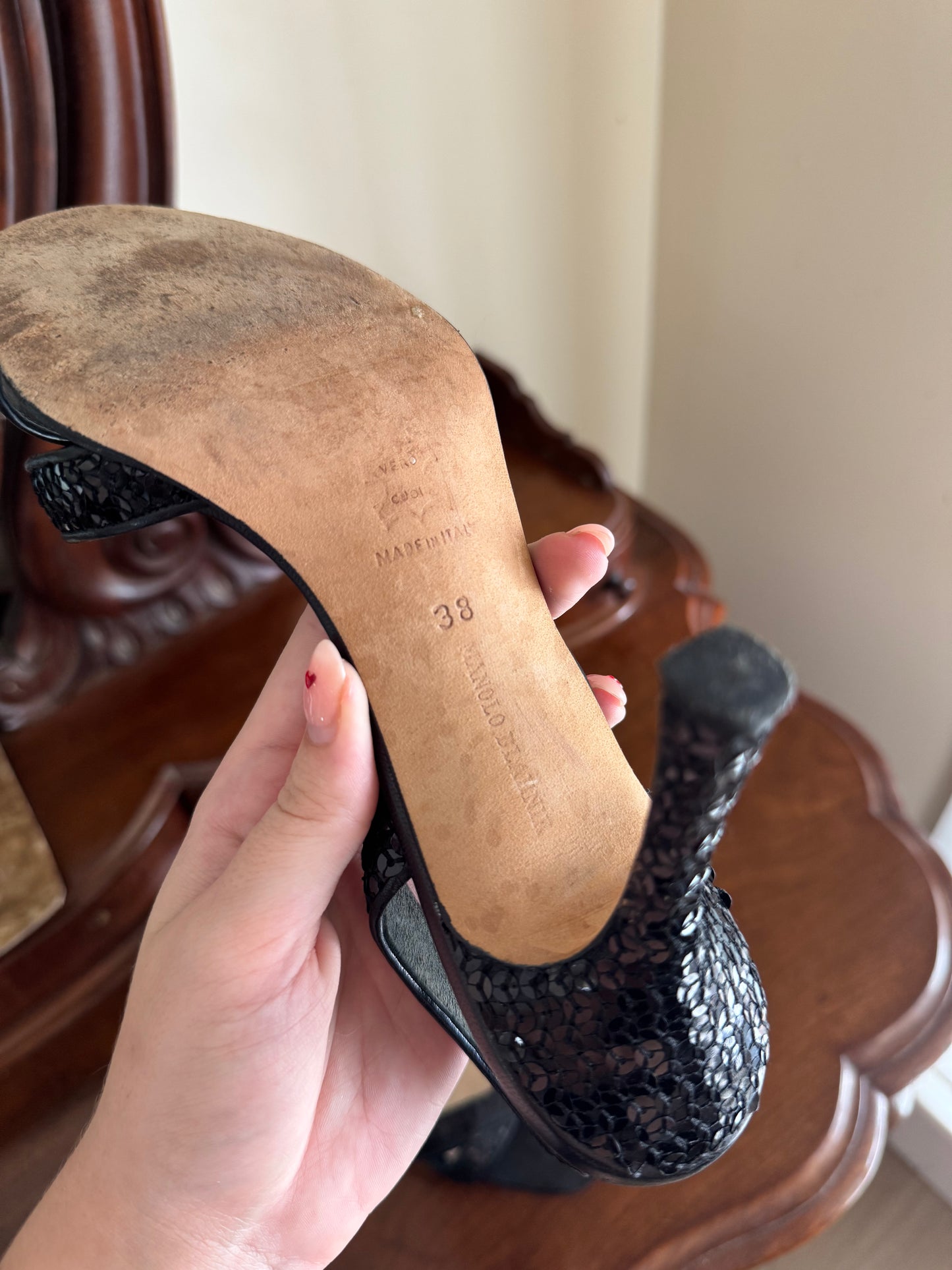 MANOLO BLAHNIK CALLASLI SEQUIN SANDALS SIZE 38